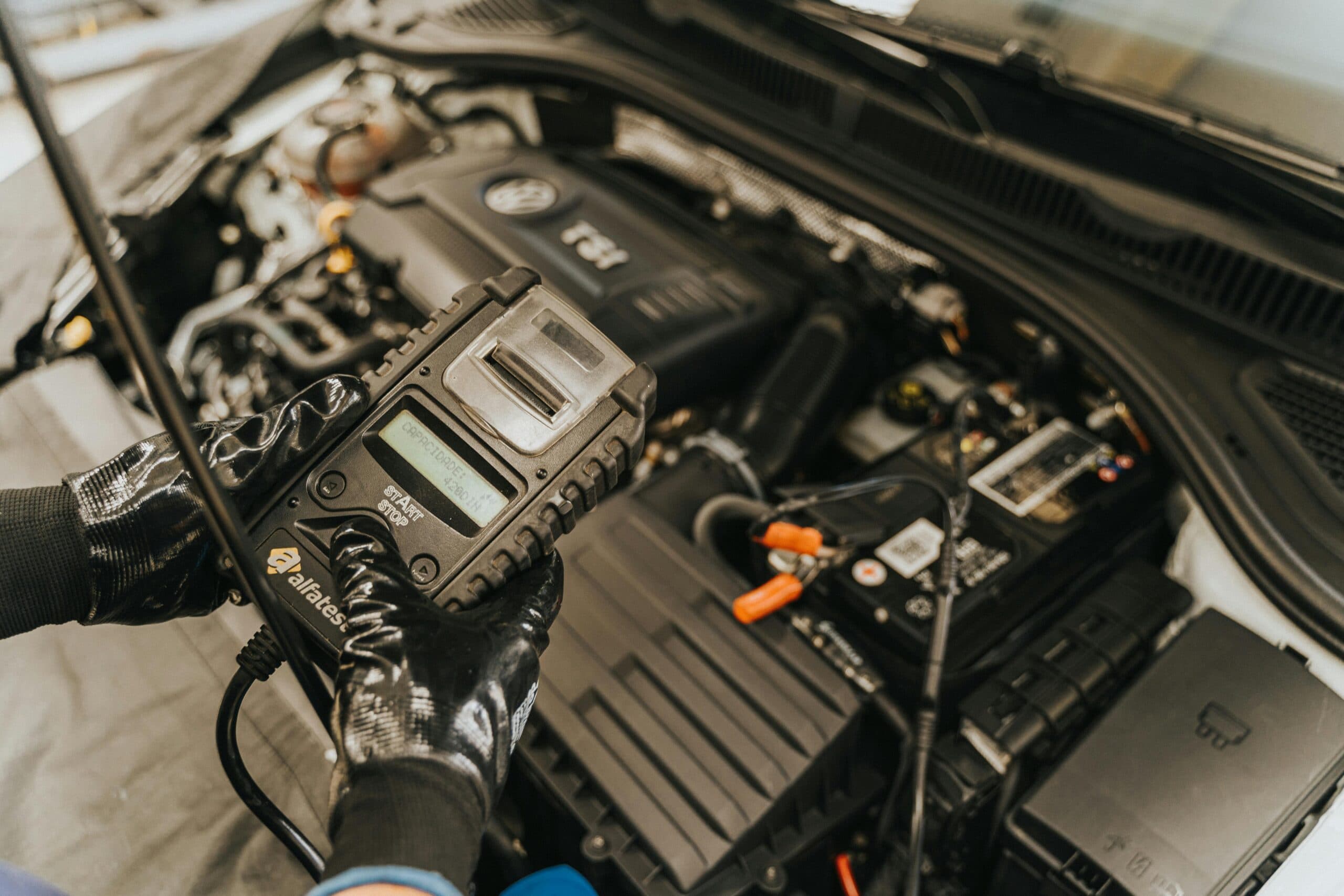Hybrid & Electric Vehicles